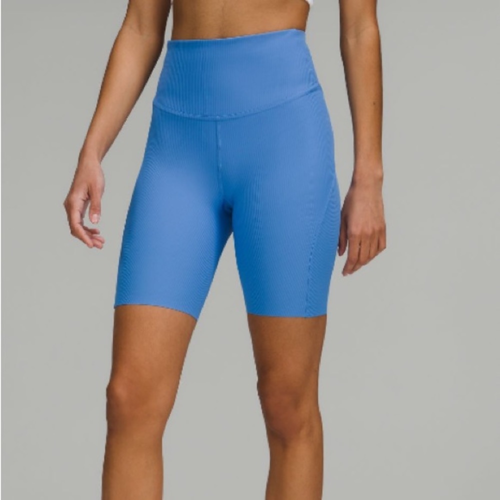 Lululemon base pace high rise short 8”